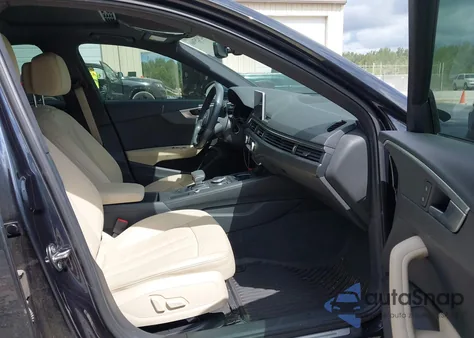 2017 Audi A4 2.0T Season Of Audi Ultra Premium z USA, uszkodzony, nr VIN WAUKMAF43HN056104